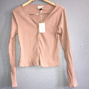 Universal Thread Button Down